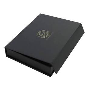Emballage en carton rigide noir avec logo personnalisé, boîte cadeau magnétique avec étui - Product Image 1