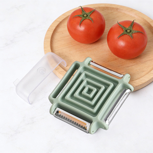 Regali per la Festa della Mamma Set di Pelapatate da Cucina 3-<span class=keywords><strong>in</strong></span>-1 - Affettatrice Multifunzione con Lame <span class=keywords><strong>in</strong></span> Acciaio Inox Funzionamento Manuale - Product Image 2