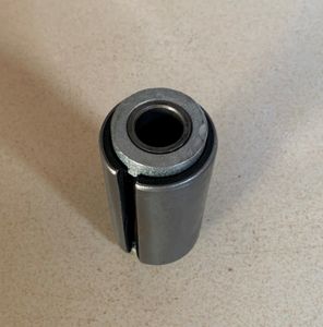 All'ingrosso su ordinazione di altre parti del camion boccola della foglia della molla della foglia di 20533294 della molla di gomma per il camion di <span class=keywords><strong>VOLVO</strong></span> - Product Image 4