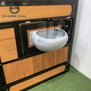 Box de Cheval Luxueux Sur Mesure Ultra-Robuste Finition Antirouille pour Installations Équestres Haut de Gamme - Product Image 4