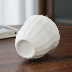 Tasse à café en porcelaine blanche de luxe Pine Pavilion, bordure dorée, tasse à thé classique, design minimaliste, passe au micro-ondes et au lave-vaisselle, pour usage domestique - Product Image 2