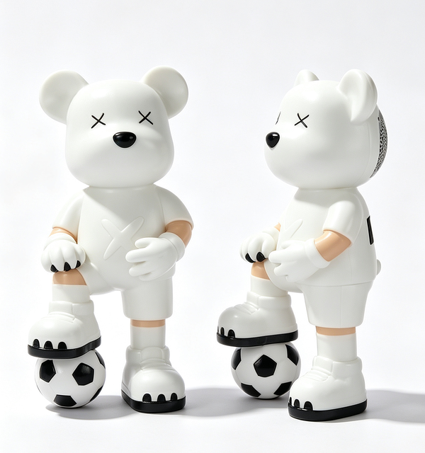Redwingy N-115A Cartoon Cute  Speaker Wireless Desktop Home Decor Football Boy Creative Gift Speaker
