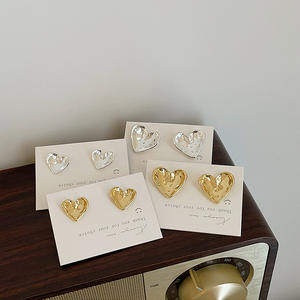 High quality Trendy Wholesale Irregular Surface <b>Jewelry</b> Studs Women <b>Minimalist</b> Heart Wrinkles Earring - Product Image 2