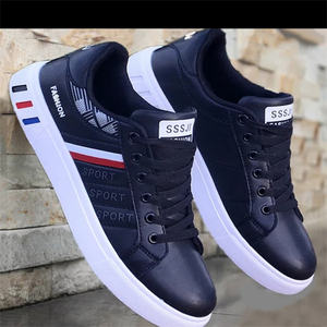 Nouveauté Cadeaux Uptop Ladies Retro Custom Sneakers Chaussures de course de marque pour femmes sur Offre Spéciale Fashion Casual Sneakers - Product Image 3