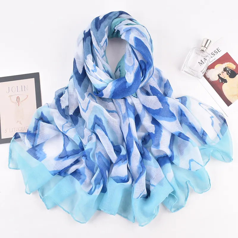 New Wholesale Autumn and Winter Rendered Printed Balinese Scarf Women's Breathable Lightweight Scarf Long Shawl