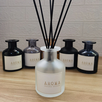 Bouteilles d'aromathérapie en verre coloré de 50 ml, 130 ml, 150 ml, 250 ml, rondes, diffuseurs de parfum avec bâtonnet et couvercle
