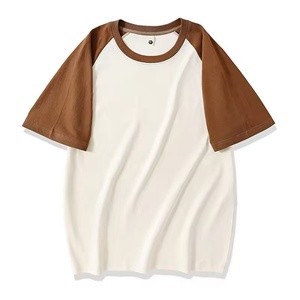 เสื้อยืดแขนสั้นลำลองสีพื้นสีขาวและสีดำ แขนเสื้อแบบแร็กแลน ทรงหลวม ผลิตจากผ้าฝ้าย 100% เป็นมิตรต่อสิ่งแวดล้อมสำหรับผู้ชาย - Product Image 4