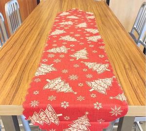 Decorações de Natal, Toalha de Mesa Impressa em Poliéster para Decoração Festiva da Sala de Jantar, Acessórios para Festas de Natal e Inverno - Product Image 4