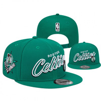 Gorra Unisex de Estilo Urbano con Visera Plana Ajustable de PVC y Bordado de Letras Contáctenos para obtener el catálogo completo y más diseños