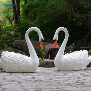 Высококачественная светодиодная уличная скульптура лебедя из стекловолокна на солнечной энергии для праздничного освещения сада и ландшафта - Product Image 6