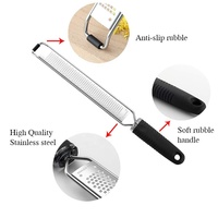 Premium Zester Rasp met roestvrijstalen mes, kaas- en citroenschiller, kaassnijder met soft-touch handvat