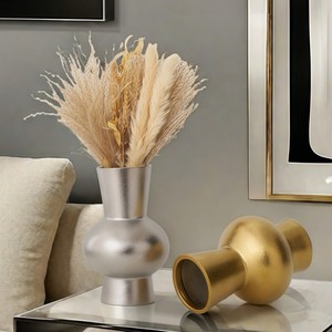 Vaso Vintage di alta qualità in <span class=keywords><strong>ceramica</strong></span> di <span class=keywords><strong>grandi</strong></span> <span class=keywords><strong>dimensioni</strong></span> placcato oro opaco finitura alta a forma di mano di lusso decorazione per la casa uso all'ingrosso - Product Image 4