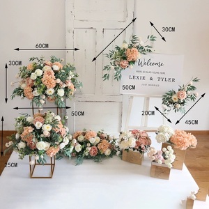 Flores Artificiales de Seda Delicadas y Suaves para Decoración de Bodas, Año Nuevo, Artículos de Decoración para Mesa del Hogar, Lirios de Cala - Product Image 4