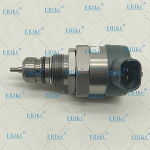 13537805733 <span class=keywords><strong>0</strong></span> <span class=keywords><strong>281</strong></span> <span class=keywords><strong>002</strong></span> <span class=keywords><strong>481</strong></span> 13537787166 Régulateur de pression du rail de carburant, soupape de commande A6110780449 6110780449 0281002481 - Product Image 1