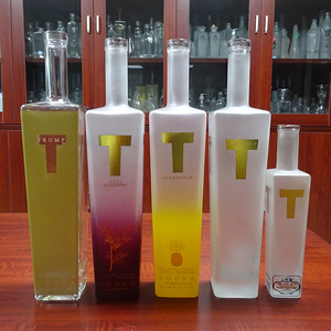 Bouchon en liège carré de forme spéciale pour bouteille de spiritueux vodka en verre 750 ml 1000 ml - Product Image 1