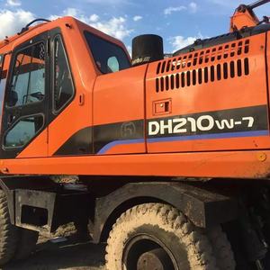 Maquinaria genuina 100% usada, excavadora Doosan de segunda mano, excavadora hidráulica de rueda Doosan de 2/2 ", excavadora hidráulica Doosan de rueda de 1/2" a la venta - Product Image 1