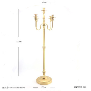 Candelabro de Hierro Rectangular de Estilo Retro Europeo de 5 Brazos y 1.2 Metros de Altura para Decoración de Bodas y Salas de Estar - Product Image 4