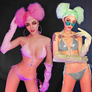 Costume de danse sexy pour DJ hip-hop, idéal pour les spectacles promotionnels - en soie/coton, pour femmes, pour les soirées en club, les spectacles Gogo, les groupes et les tournées. - Product Image 1