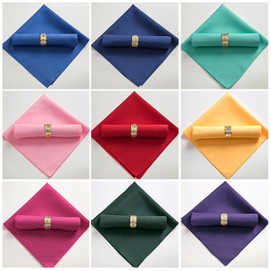 Serviettes en <span class=keywords><strong>tissu</strong></span> carrées <span class=keywords><strong>de</strong></span> couleur unie en gros, décoration colorée, nappe en satin pour restaurant, mariage, hôtel, fête, banquet, cuisine - Product Image 2
