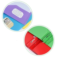 Carpetas de dos bolsillos de plástico de colores surtidos con 3 sujetadores de punta de metal Carpeta de cartera y ranura para tarjeta de visita