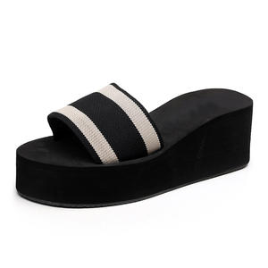 Pantuflas de Espuma con Punta Abierta para Mujer, Estilo Coreano, para Primavera, Invierno y Verano, con Plataforma Ultra Alta y Suela Gruesa de Cuña, Siempre a la Moda - Product Image 3