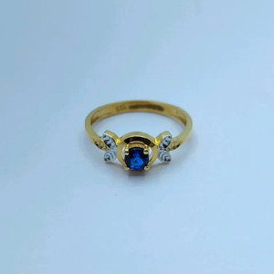 Bague en or pur 22 carats avec pierre précieuse bleue |   Bijoux en or jaune marqués |   Bague fine pour femme |   Fait main |   OEM ODM Vente en gros - Product Image 1