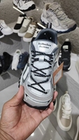 Chaussures quotidiennes pour hommes, baskets légères en cuir véritable et maille, résistantes à l'usure, chaussures de marche absorbant la transpiration, modèle polyvalent