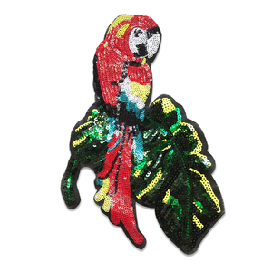 Coudre sur la broderie oiseau <span class=keywords><strong>perroquet</strong></span> Sequin Bling Patches Designer pour t-shirt vêtements - Product Image 1