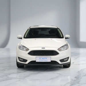 Changan <span class=keywords><strong>Ford</strong></span> <span class=keywords><strong>Focus</strong></span> <span class=keywords><strong>Sedan</strong></span> Classic <span class=keywords><strong>2018</strong></span> 1.6L Auto Trend Smart 100-150CV NA Ti-VCT Euro V Fari Xenon Tetto Panoramico Posteriore - Product Image 1