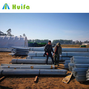 Serres agricoles latérales 8x30m de grande taille pour tomates, avec structure en acier galvanisé à chaud, film plastique PE, irrigation et panneaux solaires - Product Image 6