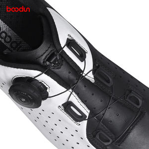 <span class=keywords><strong>Scarpe</strong></span> da <span class=keywords><strong>Ciclismo</strong></span> su Strada HBG 1289 in Carbonio <span class=keywords><strong>per</strong></span> <span class=keywords><strong>Tacchette</strong></span> Invernali con Personalizzazione <span class=keywords><strong>per</strong></span> Bicicletta - Product Image 4