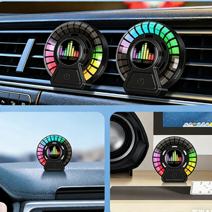 Ambientador con clip para rejilla de ventilación de coche, <span class=keywords><strong>perfume</strong></span> para salida de aire, luz ambiental, lámpara de ritmo musical RGB colorida - Product Image 3