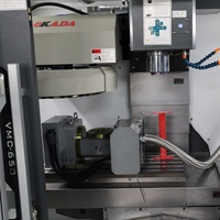 Centre d'usinage vertical CNC VMC650 BT40 8000 tr/min 16T ATC Table 800x500mm Guideway linéaire 3 axes pour usinage de moules et de matrices métalliques