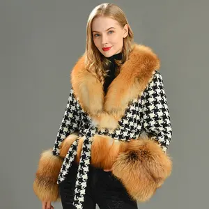 Factory Wholesale Retro Long-sleeved Cashmere Wool Women Coat Luxury Red Fox Fur Collar Plaid Wool Coats Women Cashmere