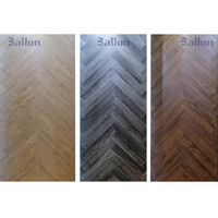 Revêtement de sol moderne anti-rayures antidérapant SPC à chevrons Planche en vinyle de luxe LVT PVC imperméable antidérapant Piso Vinilico Click