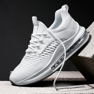 Chaussons d'extérieur rétro pour hommes grande taille, respirants, amortissants, antidérapants et légers pour l'été – Vente en gros - Product Image 4