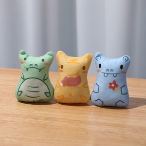 Giocattoli ecologici da masticare per gatti stampati a colori in stile cartone animato figure di peluche Catnip uso quotidiano resistente ai graffi prodotti per animali domestici accessori - Product Image 4