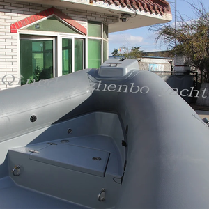 26FT 800 CE Bateau gonflable <span class=keywords><strong>semi</strong></span>-<span class=keywords><strong>rigide</strong></span> Hypalon fibre de verre rameur nervures Yacht utilisé pour moteur hors-bord - Product Image 4