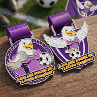 Médailles de football personnalisées en alliage de zinc émaillé, logo de joueur de football en forme d'aigle de dessin animé 3D, rondes et en forme de bouclier