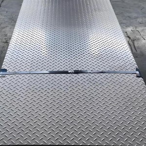 Tôle d'acier antidérapante à carreaux multi-spécifications, structure solide, <span class=keywords><strong>pour</strong></span> la décoration et les infrastructures - Product Image 4