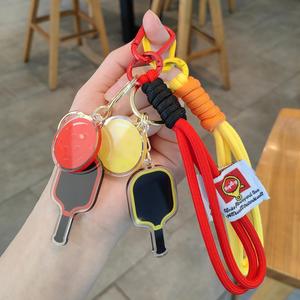 Porte-clés amusants et créatifs en forme de mini-pickleball – Cadeaux et souvenirs culturels - Product Image 3
