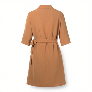 Robe midi en soie de mûrier unie à manches courtes, coupe trapèze, décontractée pour femme avec ceinture à la taille - Product Image 2