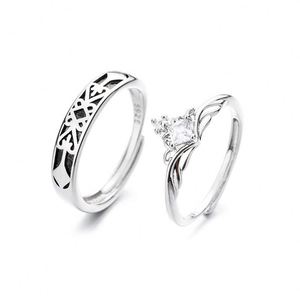 Anillo de Pareja de Princesa y Caballero, Anillo de Boda Romántico Ajustable con Diamantes, Anillo de Pareja para Mujer y Hombre, Regalo de Aniversario o San Valentín - Product Image 6