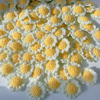 Bunga Daisy Rajut Buatan Tangan Modern Baru dari Benang Rajut, Kepala Bunga Daisy Setengah Jadi untuk Buket DIY, Dekorasi Ruang Tamu