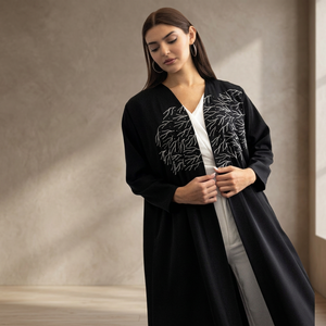 Robe Abaya en Satin de Soie Dubai Taille Unique XXL Faite à la Main Style Plissé Élégant Broderie Anti-Froissage Traditionnelle Musulmane - Product Image 3