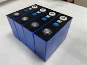 <span class=keywords><strong>3.2</strong></span> Lifepo4 100Ah 105ah के लिए 200ah प्रिज्मीय सौर लिथियम 3.2v बैटरी lifepo4 सेल सौर ऊर्जा भंडारण की व्यवस्था - Product Image 2