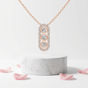 Colgante Geométrico con Tres Diamantes Cultivados en Laboratorio, Engastados en Bisel, Oro 10K 14K 18K, Plata 925 935, Joyería Fina Moderna - Product Image 1