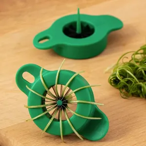 Multifunktion aler Edelstahl-Zwiebel schredder Küchen werkzeug Pflaumen blüte Gemüses ch neider Salat messer Zwiebel schredder