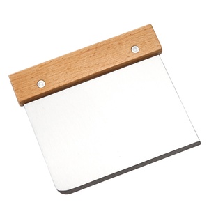 Máy cạo bột bằng thép không gỉ 6x3 inch có tay cầm bằng gỗ cho bánh mì và Pizza - Product Image 1