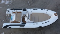Bateau pneumatique rigide RIB500 pour la navigation à la dérive, stable, capacité de 6 personnes, matériau PVC/HYPALON, utilisation en lacs et en rivières